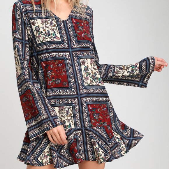 Cream and Plum Multi Print Long Sleeve Shift Dress - Picture 4 of 4